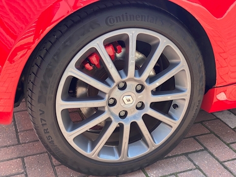 2.0 16v Renaultsport F1 Team Hatchback 3dr Petrol Manual (199 g/km, 197 bhp)