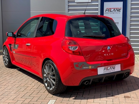 2.0 16v Renaultsport F1 Team Hatchback 3dr Petrol Manual (199 g/km, 197 bhp)