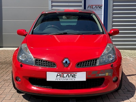 2.0 16v Renaultsport F1 Team Hatchback 3dr Petrol Manual (199 g/km, 197 bhp)