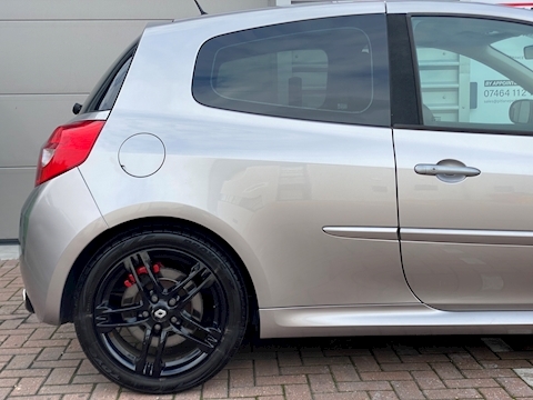 2.0 Renaultsport Hatchback 3dr Petrol Manual (195 g/km, 197 bhp)