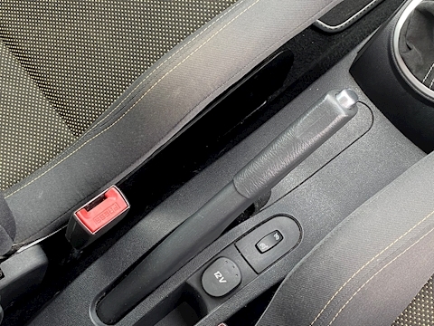 2.0 Renaultsport Hatchback 3dr Petrol Manual (195 g/km, 197 bhp)