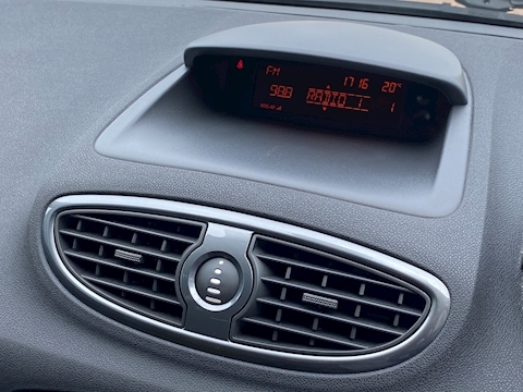 2.0 Renaultsport Hatchback 3dr Petrol Manual (195 g/km, 197 bhp)