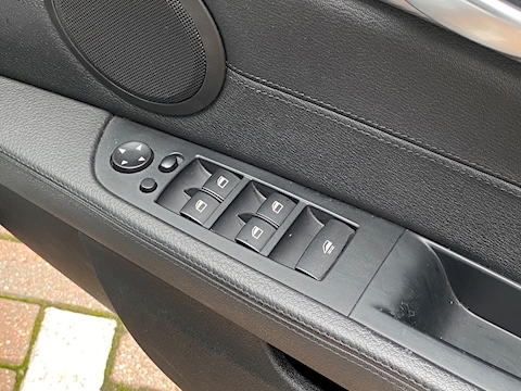 3.0 35i M Sport Convertible 2dr Petrol Sport DCT sDrive (210 g/km, 306 bhp)