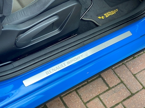 2.0 Renaultsport Hatchback 3dr Petrol Manual (190 g/km, 197 bhp)
