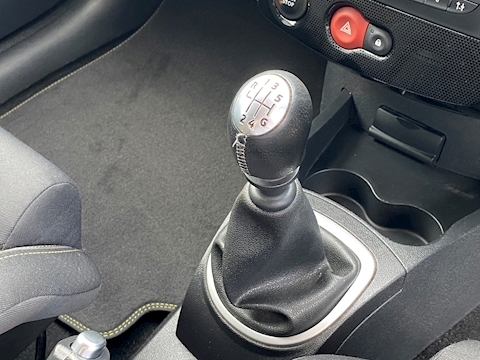 2.0 Renaultsport Hatchback 3dr Petrol Manual (190 g/km, 197 bhp)