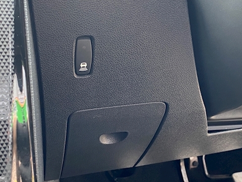 2.0 Renaultsport Hatchback 3dr Petrol Manual (190 g/km, 197 bhp)