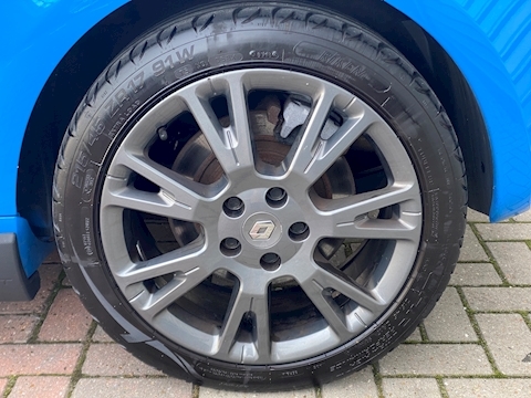 2.0 Renaultsport Hatchback 3dr Petrol Manual (190 g/km, 197 bhp)