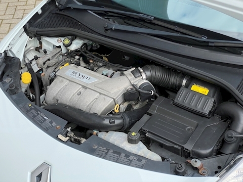 2.0 Renaultsport Hatchback 3dr Petrol Manual (190 g/km, 197 bhp)