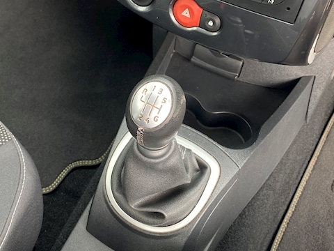 2.0 Renaultsport Hatchback 3dr Petrol Manual (190 g/km, 197 bhp)