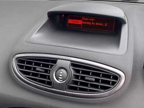 2.0 Renaultsport Hatchback 3dr Petrol Manual (190 g/km, 197 bhp)