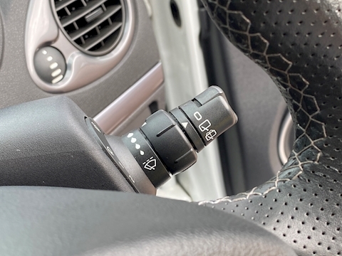 2.0 Renaultsport Hatchback 3dr Petrol Manual (190 g/km, 197 bhp)