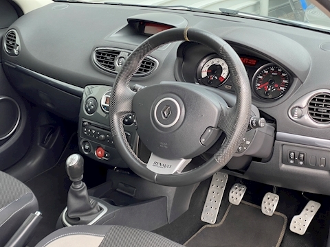 2.0 Renaultsport Hatchback 3dr Petrol Manual (190 g/km, 197 bhp)