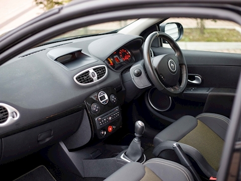 2.0 Renaultsport Hatchback 3dr Petrol Manual (195 g/km, 197 bhp)