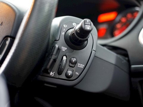 2.0 Renaultsport Hatchback 3dr Petrol Manual (195 g/km, 197 bhp)