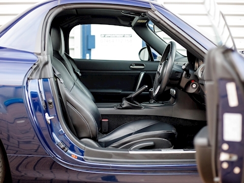 2.0i Sport Tech Roadster 2dr Petrol Manual (181 g/km, 158 bhp)