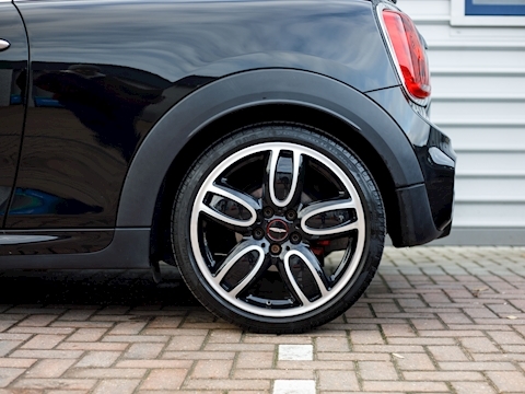 Hatch 2.0 John Cooper Works Hatchback 3dr Petrol Manual (s/s) (231 ps)