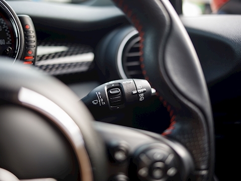 Hatch 2.0 John Cooper Works Hatchback 3dr Petrol Manual (s/s) (231 ps)