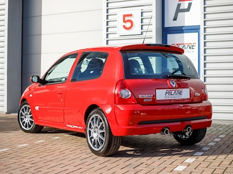 Clio 2.0 16v Renaultsport Trophy Hatchback 3dr Petrol Manual (194 g/km, 182 bhp)