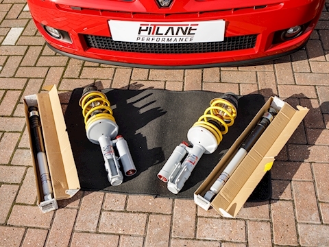 Clio 2.0 16v Renaultsport Trophy Hatchback 3dr Petrol Manual (194 g/km, 182 bhp)