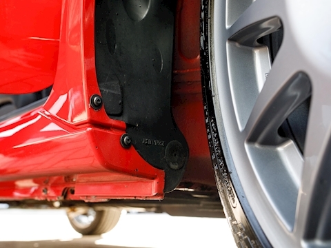 Clio 2.0 16v Renaultsport Trophy Hatchback 3dr Petrol Manual (194 g/km, 182 bhp)