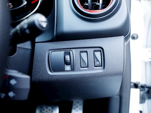 Clio 1.6 TCe Renaultsport Nav Trophy Hatchback 5dr Petrol EDC (s/s) (220 ps)