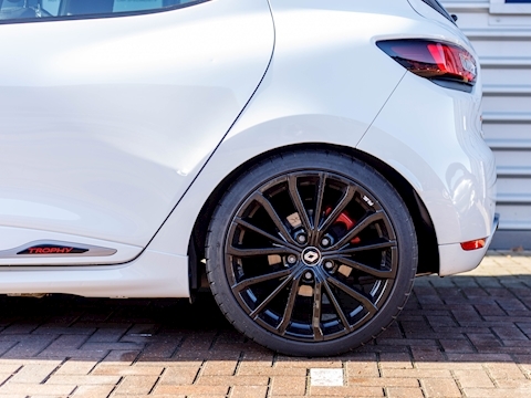 Clio 1.6 TCe Renaultsport Nav Trophy Hatchback 5dr Petrol EDC (s/s) (220 ps)