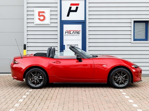 MX-5 1.5 SKYACTIV-G Sport Nav Convertible 2dr Petrol Manual (131 ps)