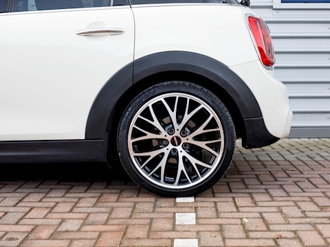 2.0 Cooper S Hatchback 5dr Petrol Auto (s/s) (192 ps)
