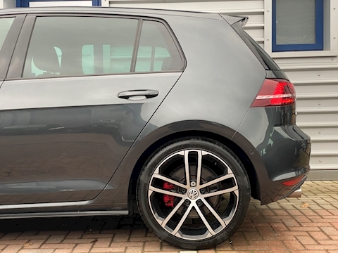 2.0 TDI BlueMotion Tech GTD Hatchback 5dr Diesel DSG (127 g/km, 181 bhp)