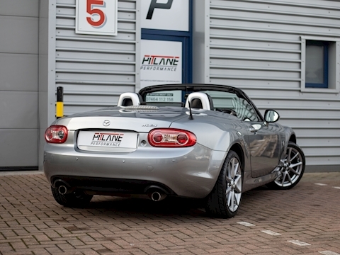 2.0i Sport Tech Roadster 2dr Petrol Manual (181 g/km, 158 bhp)