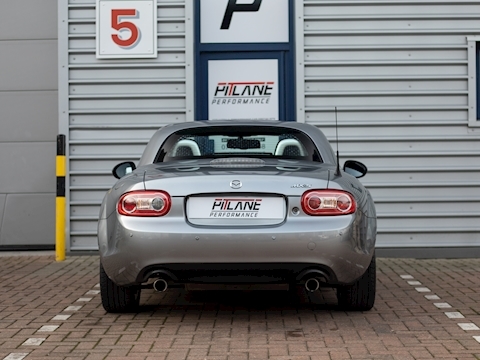 2.0i Sport Tech Roadster 2dr Petrol Manual (181 g/km, 158 bhp)