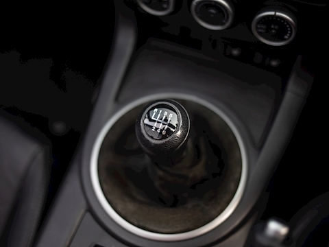 2.0i Sport Tech Roadster 2dr Petrol Manual (181 g/km, 158 bhp)