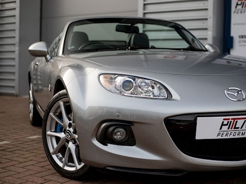2.0i Sport Tech Roadster 2dr Petrol Manual (181 g/km, 158 bhp)