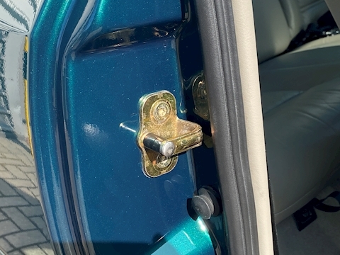 2.8 VR6 Hatchback 3dr Petrol Manual (199 g/km, 174 bhp)