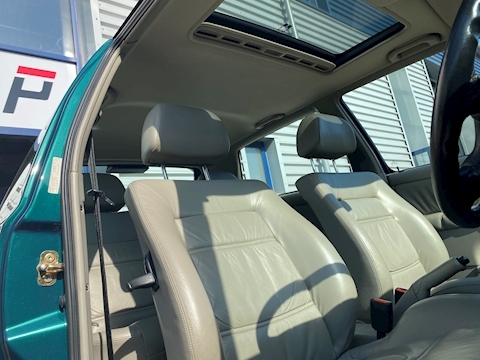 2.8 VR6 Hatchback 3dr Petrol Manual (199 g/km, 174 bhp)