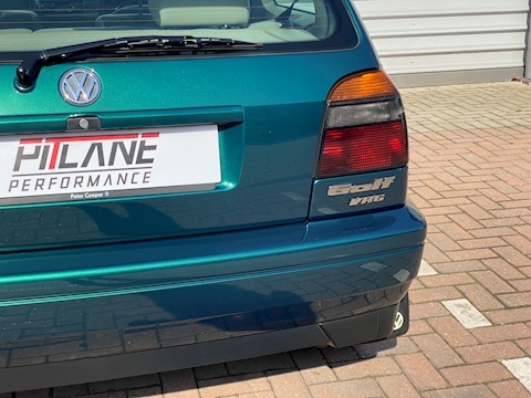 2.8 VR6 Hatchback 3dr Petrol Manual (199 g/km, 174 bhp)