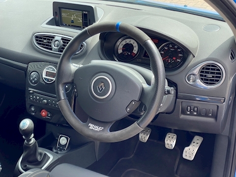 2.0 Renaultsport Hatchback 3dr Petrol Manual (190 g/km, 197 bhp)