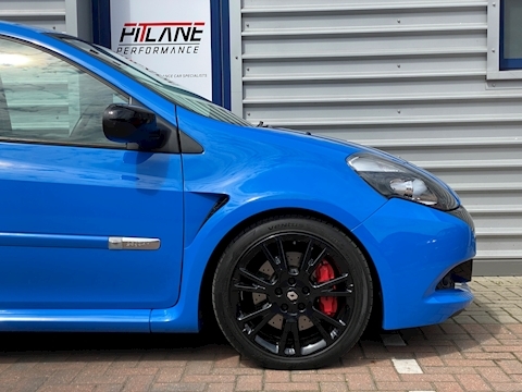 2.0 Renaultsport Hatchback 3dr Petrol Manual (190 g/km, 197 bhp)