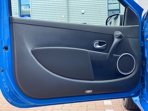 2.0 Renaultsport Hatchback 3dr Petrol Manual (190 g/km, 197 bhp)