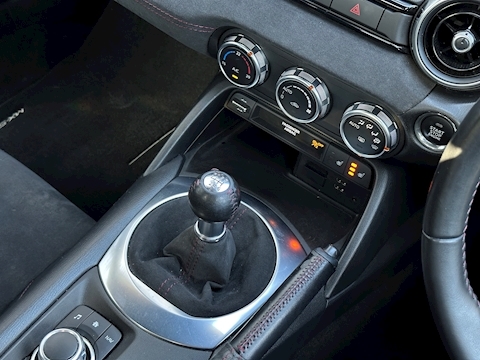 2.0 SKYACTIV-G Launch Edition Convertible 2dr Petrol Manual Euro 6 (160 ps)