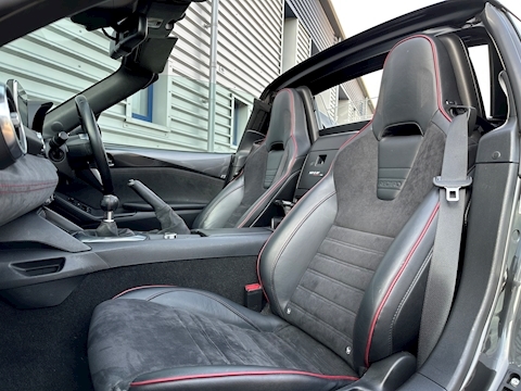 2.0 SKYACTIV-G Launch Edition Convertible 2dr Petrol Manual Euro 6 (160 ps)