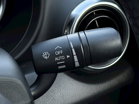 2.0 SKYACTIV-G Launch Edition Convertible 2dr Petrol Manual Euro 6 (160 ps)