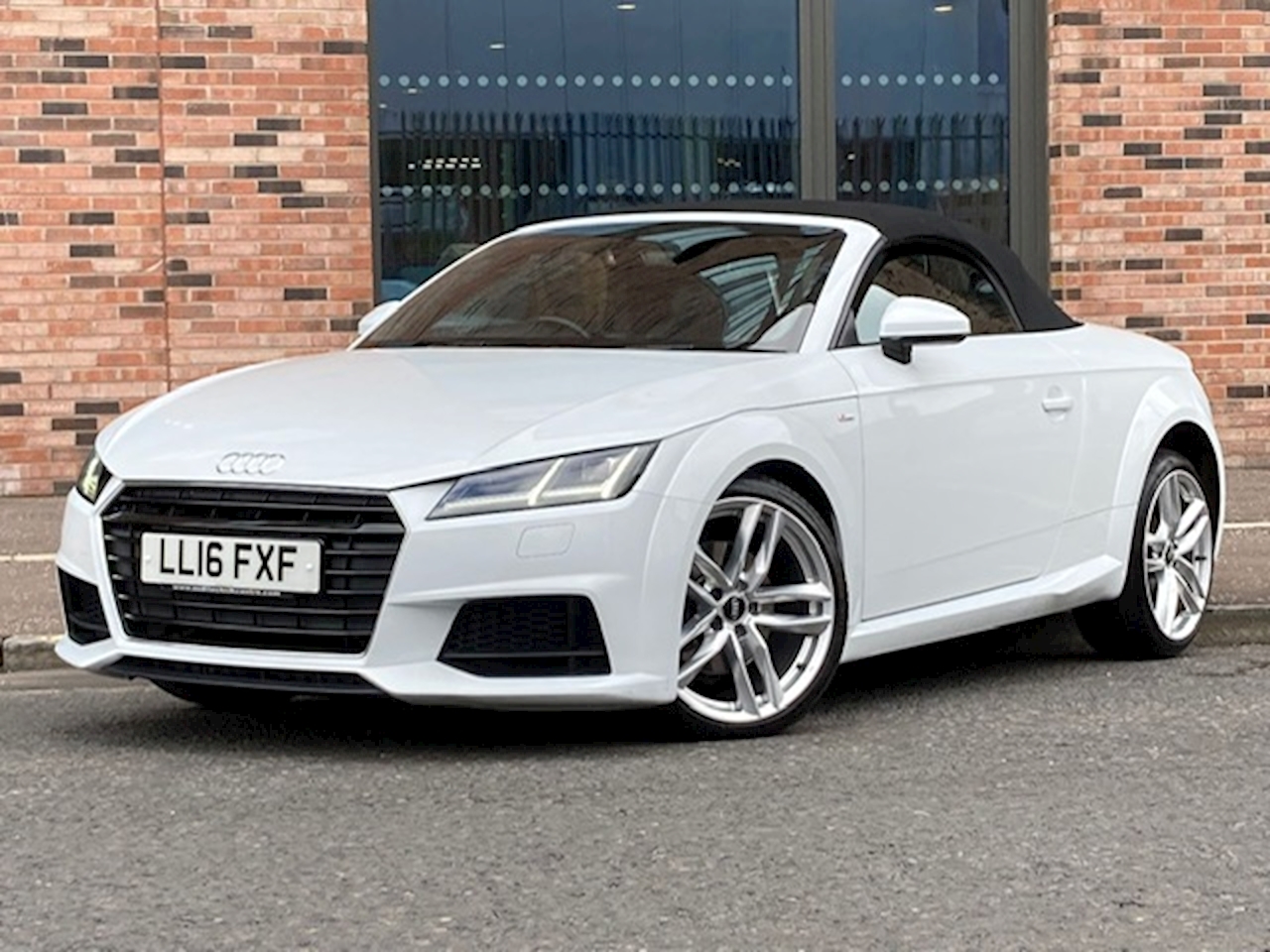 Used 2016 Audi TT 1.8 TFSI S Line Roadster 2dr Petrol (s/s) (180 Ps ...