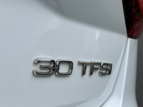 1.0 TFSI 30 SE SUV 5dr Petrol Manual Euro 6 (s/s) (116 ps)