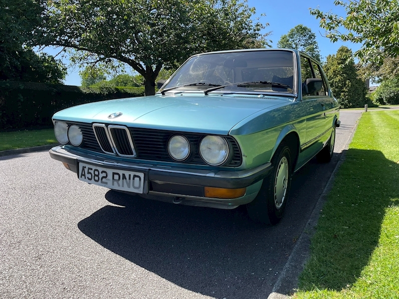 BMW 518I 1.8 4dr Saloon Manual Petrol
