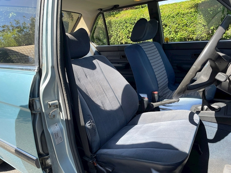 BMW 518I 1.8 4dr Saloon Manual Petrol