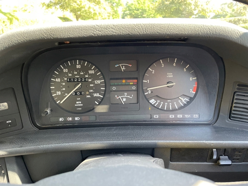 BMW 518I 1.8 4dr Saloon Manual Petrol