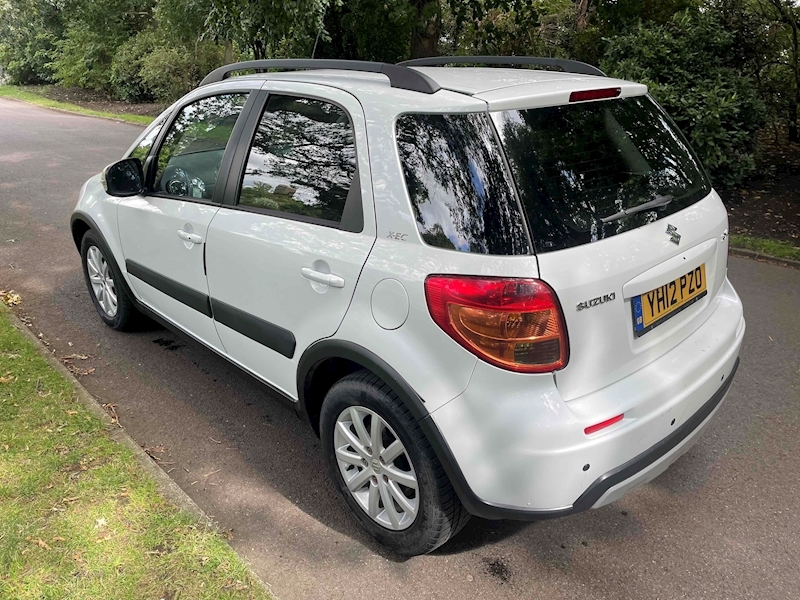 Suzuki X-EC SUV 1.6 Manual Petrol