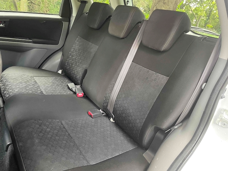 Suzuki X-EC SUV 1.6 Manual Petrol