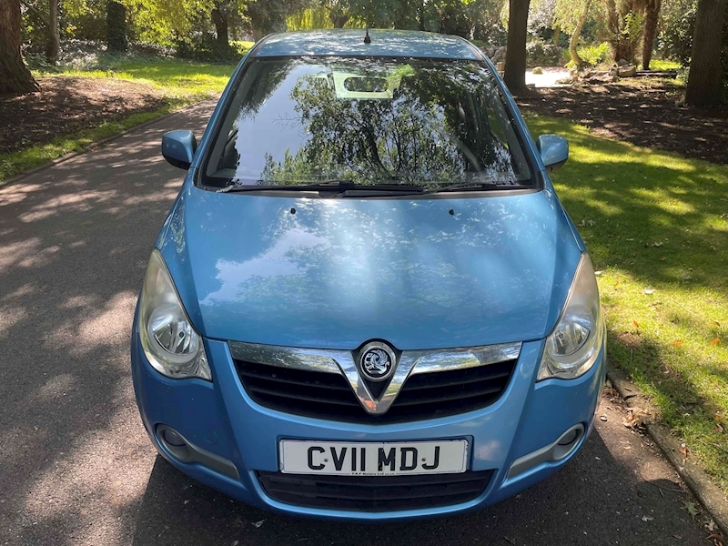 Vauxhall VVT ecoFLEX SE MPV 1.2 Manual Petrol